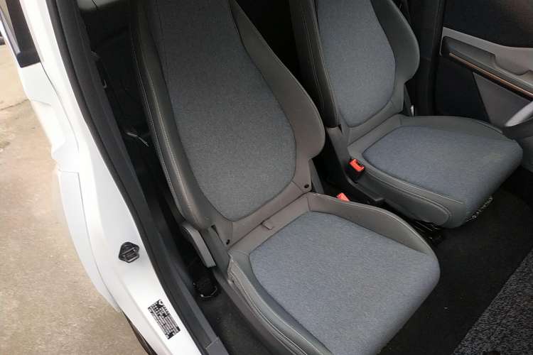 Used Wuling NAMMIEV 2021 Playful Model – High-Power Version Right Front Seat