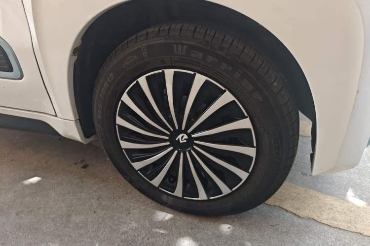 Used Wuling NAMMIEV 2021 Passion Edition Right Front Wheel Hub