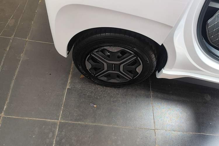 Used Wuling NAMMIEV 2021 - Play Edition Right Rear Wheel Hub