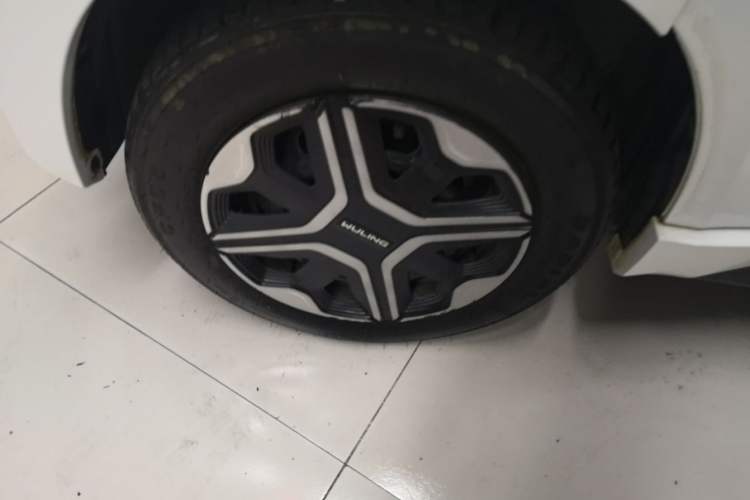Used Wuling NAMMIEV 2021 - Play Edition Right Rear Wheel Hub