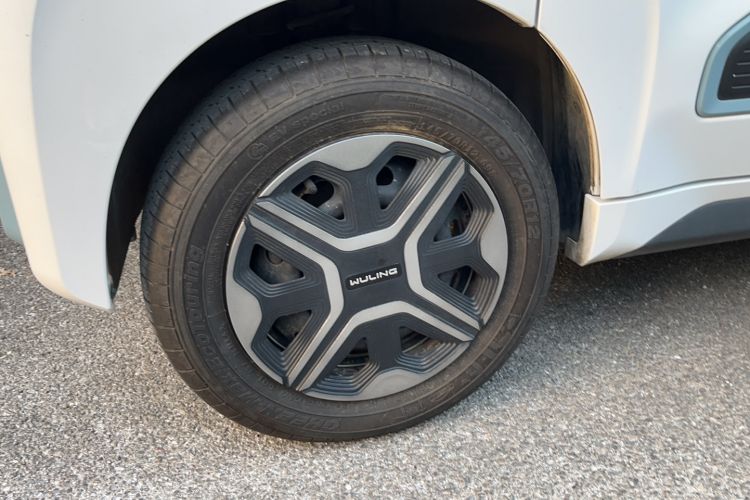 Used Wuling NAMMIEV 2021 Playful Model – High-Power Version Right Rear Wheel Hub