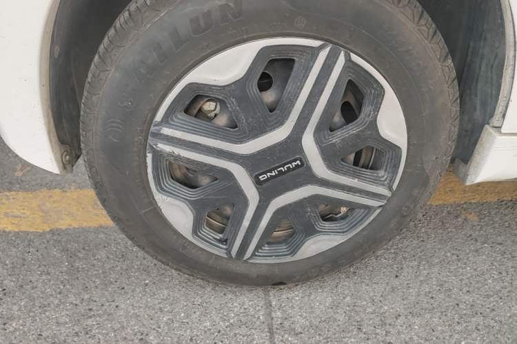 Used Wuling NAMMIEV 2021 - Play Edition Right Rear Wheel Hub