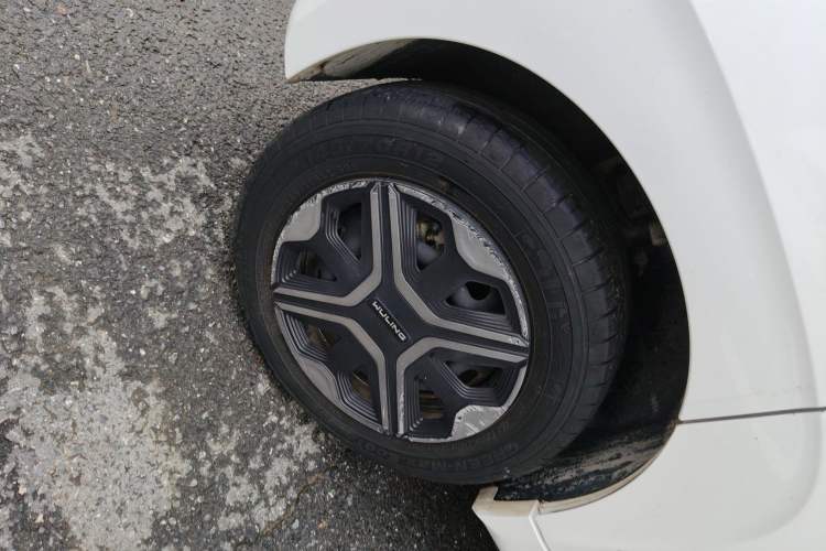 Used Wuling NAMMIEV 2021 Passion Edition Right Rear Wheel Hub
