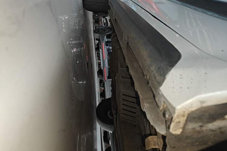 Used Wuling NAMMIEV 2021 - Play Edition Right Side Sill