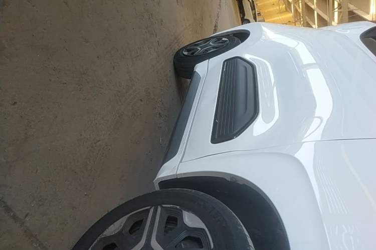 Used Wuling NAMMIEV 2021 - Play Edition Right Side Sill