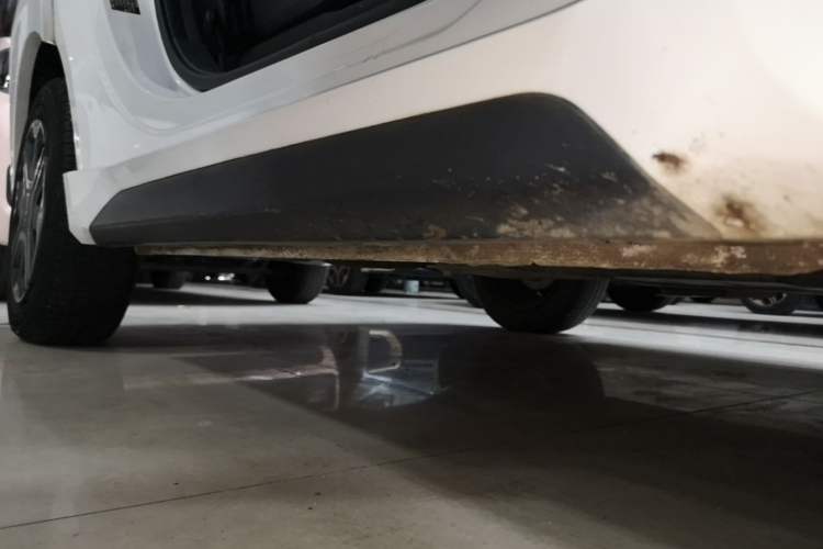 Used Wuling NAMMIEV 2021 - Play Edition Right Side Sill