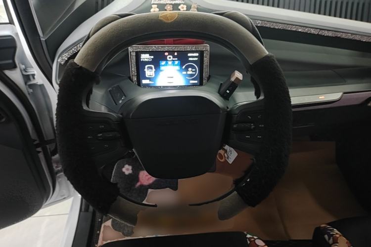 Used Wuling NAMMIEV 2021 Playful Model – High-Power Version Steering Wheel