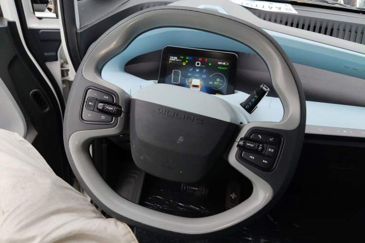 Used Wuling NAMMIEV 2021 Passion Edition Steering Wheel