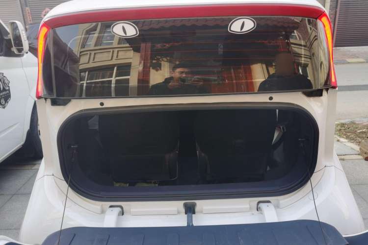 Used Wuling NAMMIEV 2021 Playful Model – High-Power Version Trunk