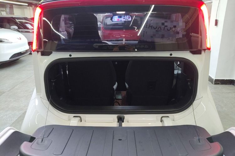 Used Wuling NAMMIEV 2021 Passion Edition Trunk