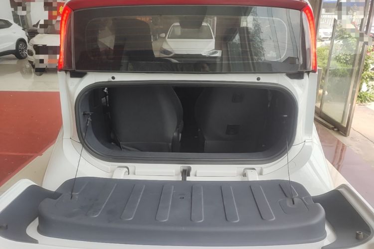 Used Wuling NAMMIEV 2021 Playful Model – High-Power Version Trunk