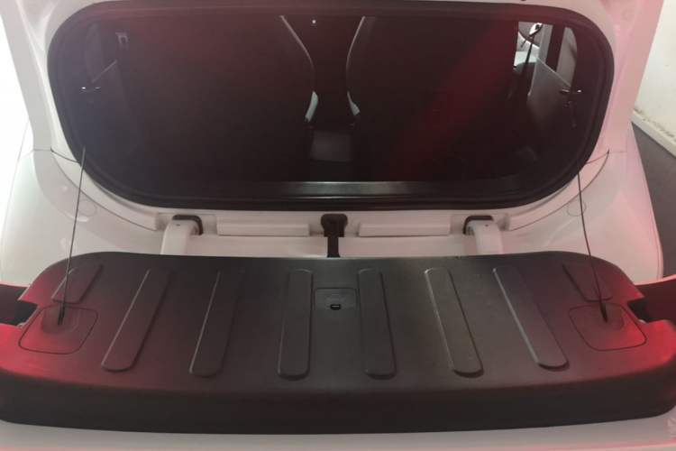 Used Wuling NAMMIEV 2021 Passion Edition Trunk