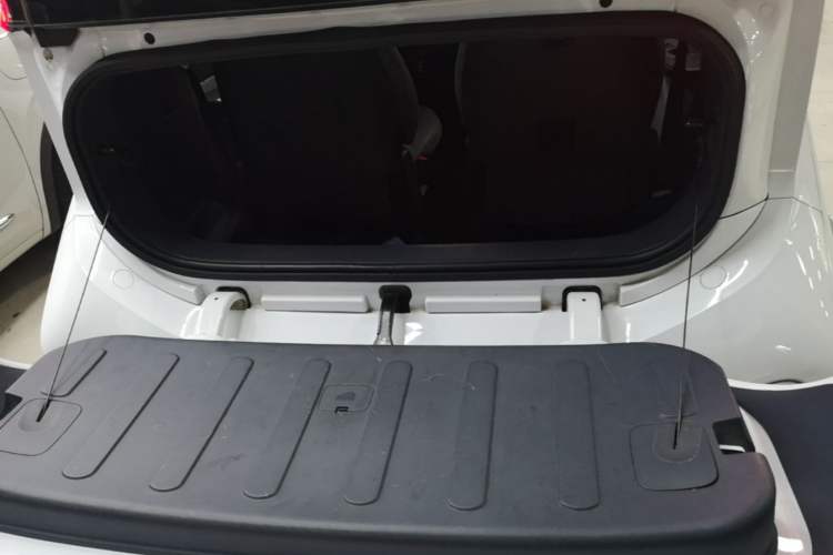 Used Wuling NAMMIEV 2021 - Play Edition Trunk