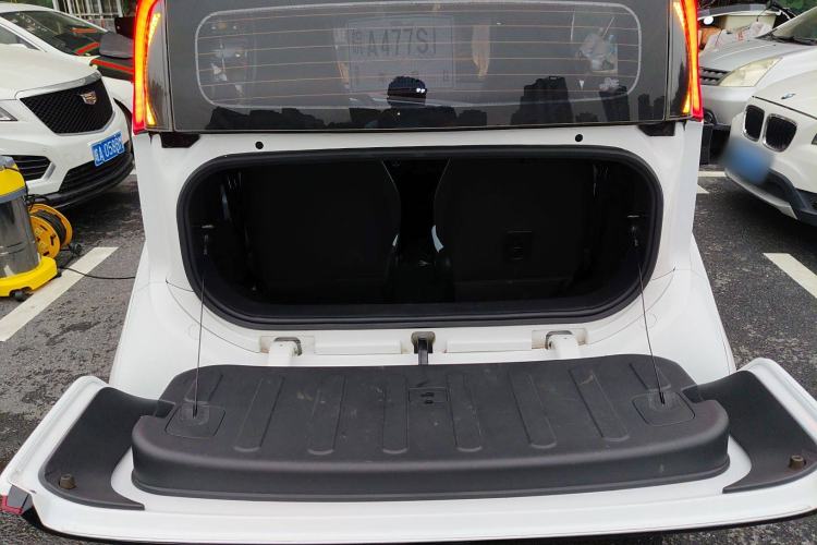Used Wuling NAMMIEV 2021 Passion Edition Trunk