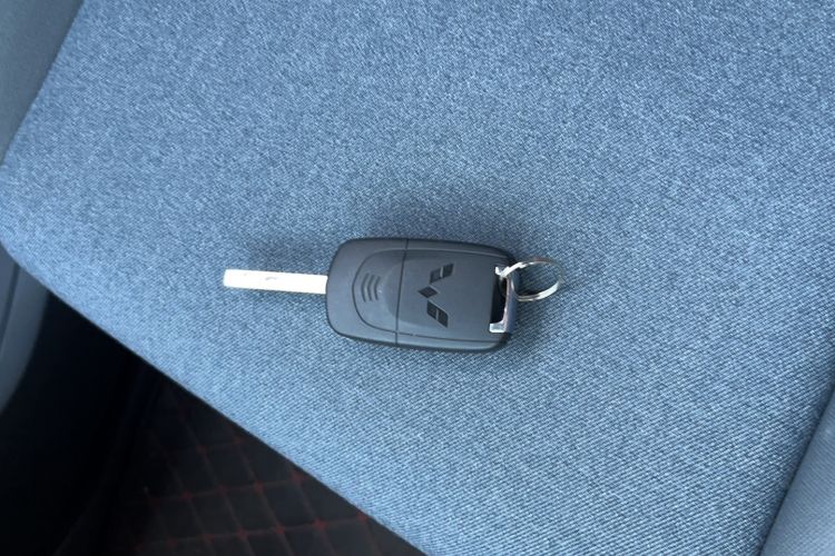 Used Wuling NAMMIEV 2021 Playful Model – High-Power Version Vehicle Key