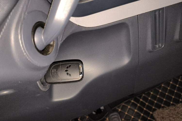 Used Wuling NAMMIEV 2021 - Play Edition Vehicle Key