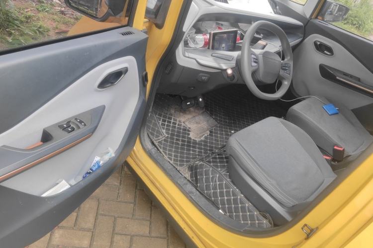 Used Wuling NAMMIEV 2021 Playful Model – High-Power Version Driver Seat