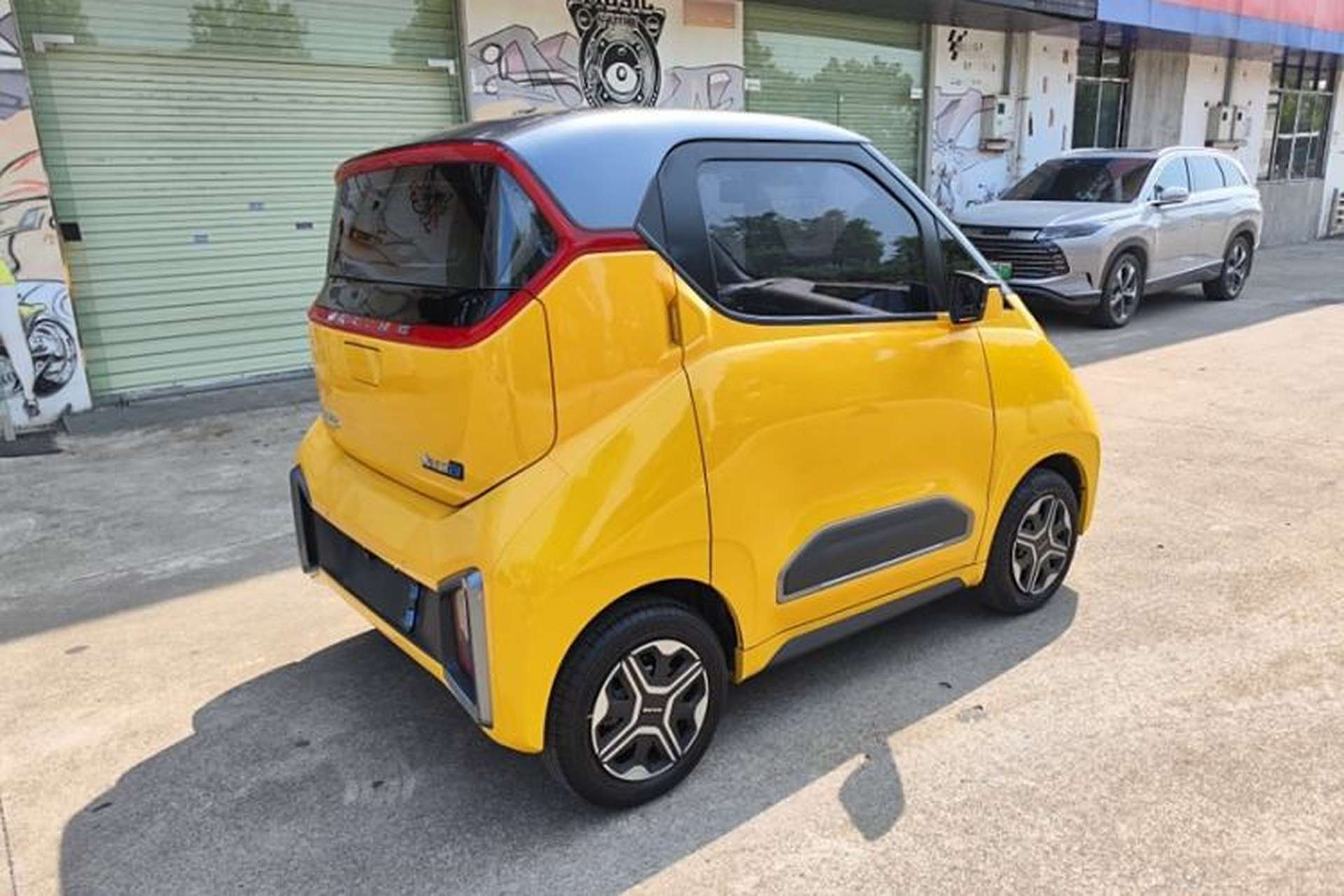 Used Wuling NAMMIEV 2021 - Play Edition Exterior 5