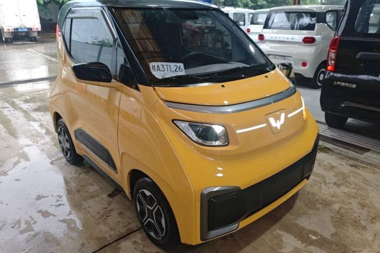 Used Wuling NAMMIEV 2021 - Play Edition Front Right 45 Deg
