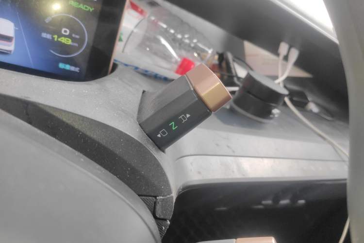 Used Wuling NAMMIEV 2021 Playful Model – High-Power Version Gear Lever