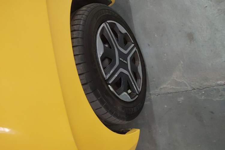 Used Wuling NAMMIEV 2021 Passion Edition Left Front Wheel Hub