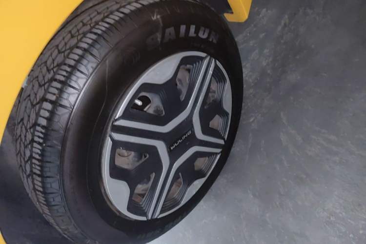 Used Wuling NAMMIEV 2021 Passion Edition Right Rear Wheel Hub