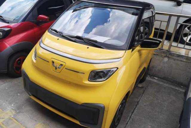 Ojetý Wuling NAMMIEV 2021 - Play Edition