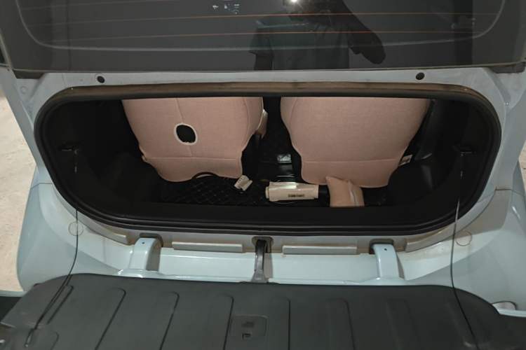 Used Wuling NAMMIEV 2022 Enjoyment Model Trunk