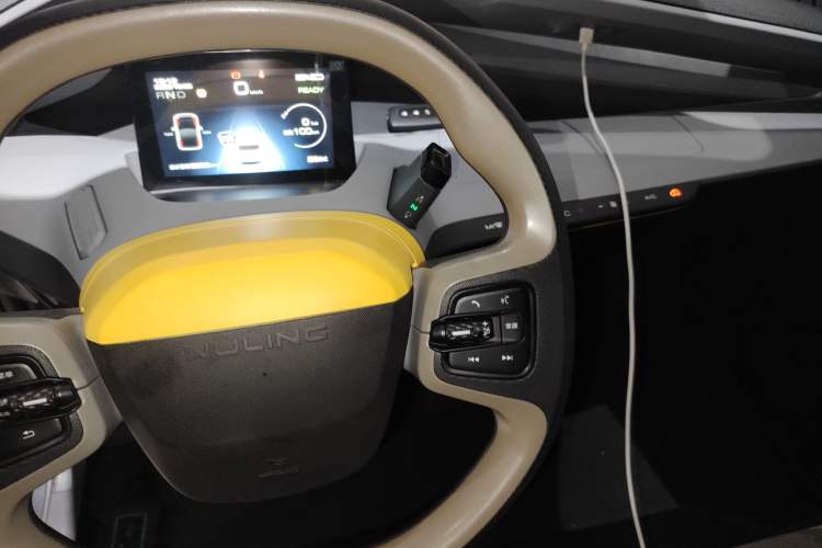 Used Wuling NAMMIEV 2022 Enjoyment Model Audio And AC Panel