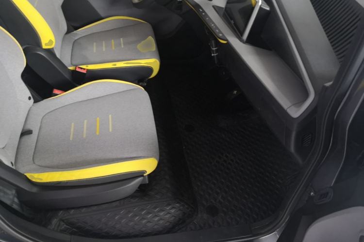 Used Wuling NAMMIEV 2022 Enjoyment Model Right Front Seat