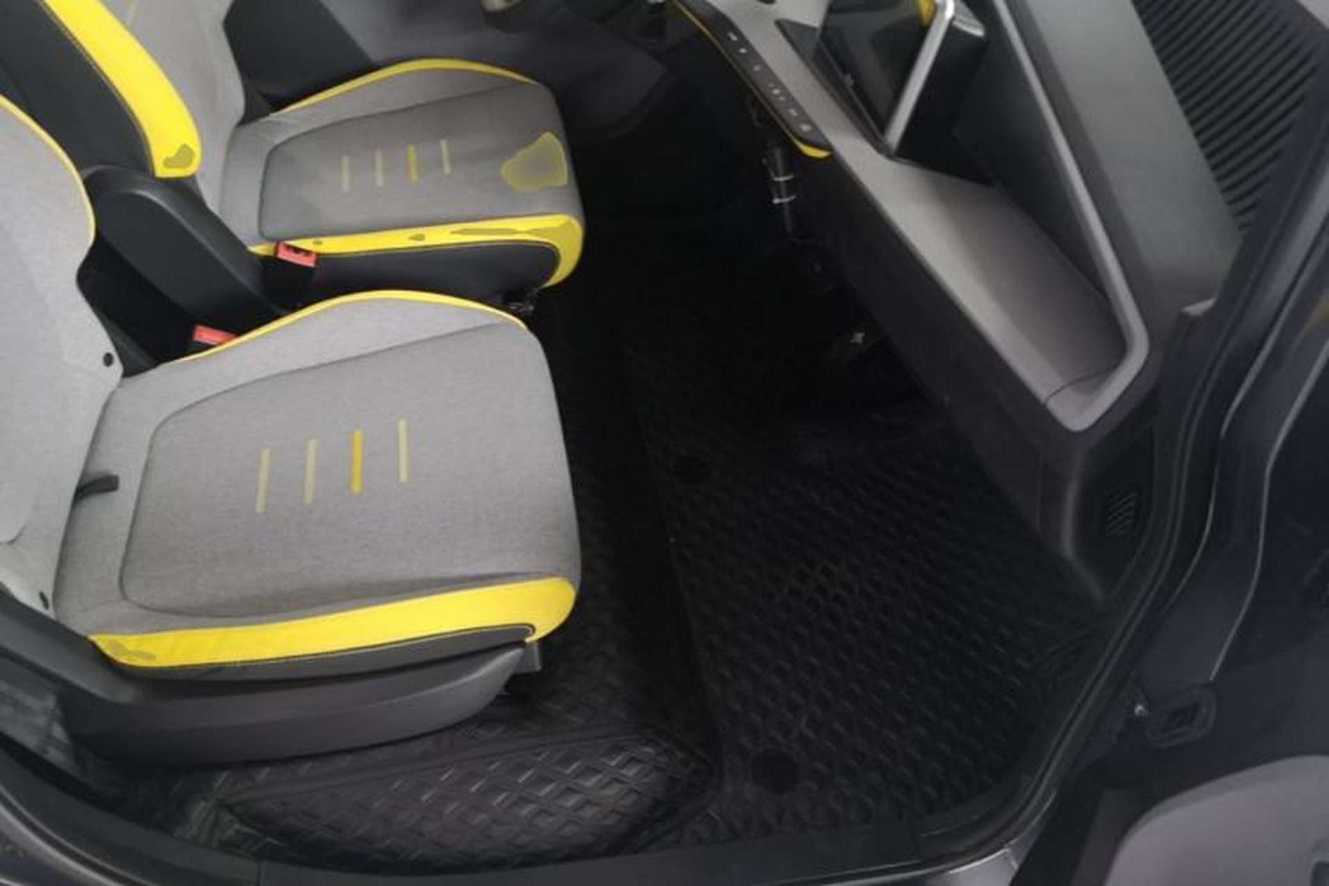 Used Wuling NAMMIEV 2022 Enjoyment Model Right Front Seat