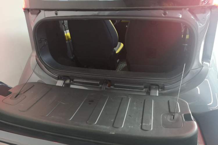 Used Wuling NAMMIEV 2022 Enjoyment Model Trunk
