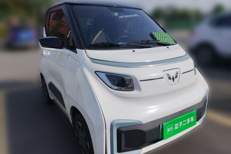 Used Wuling NAMMIEV 2022 Enjoyment Model Front Right 45 Deg