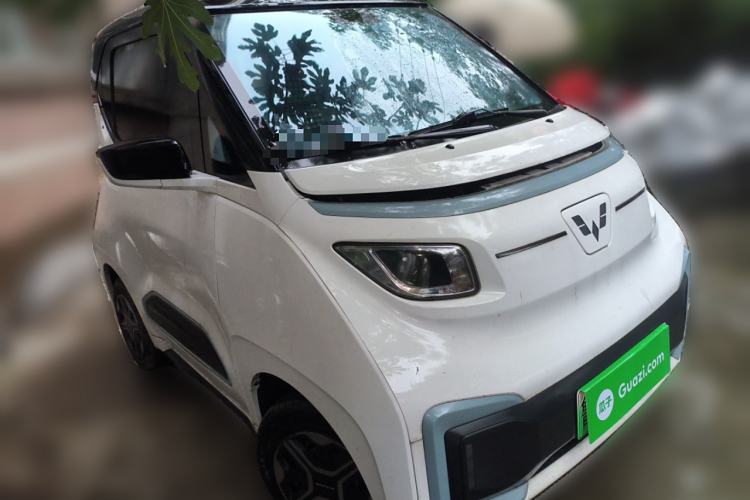 Used Wuling NAMMIEV 2022 Enjoyment Model Front Right 45 Deg