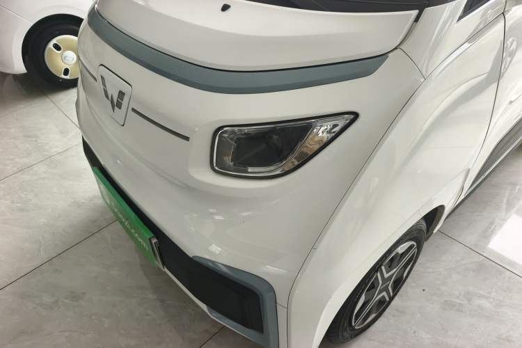 Used Wuling NAMMIEV 2022 Enjoyment Model Left Front Headlight