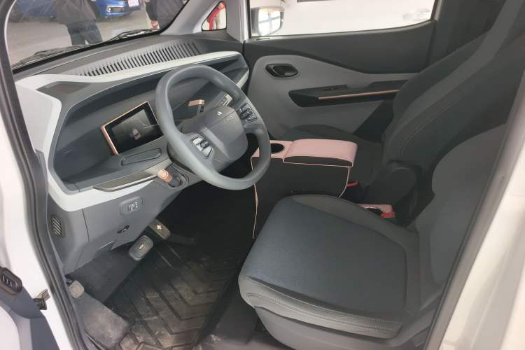 Used Wuling NAMMIEV 2022 Enjoyment Model Left Front Seat