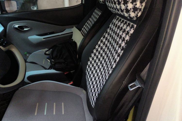 Used Wuling NAMMIEV 2022 Enjoyment Model Left Rear Seat