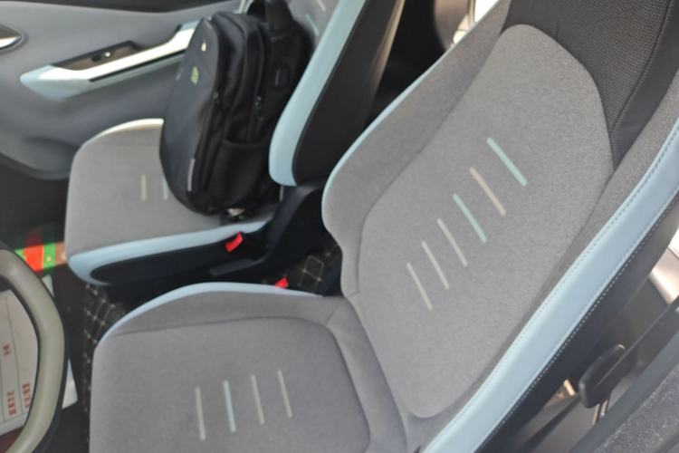 Used Wuling NAMMIEV 2022 Enjoyment Model Left Rear Seat