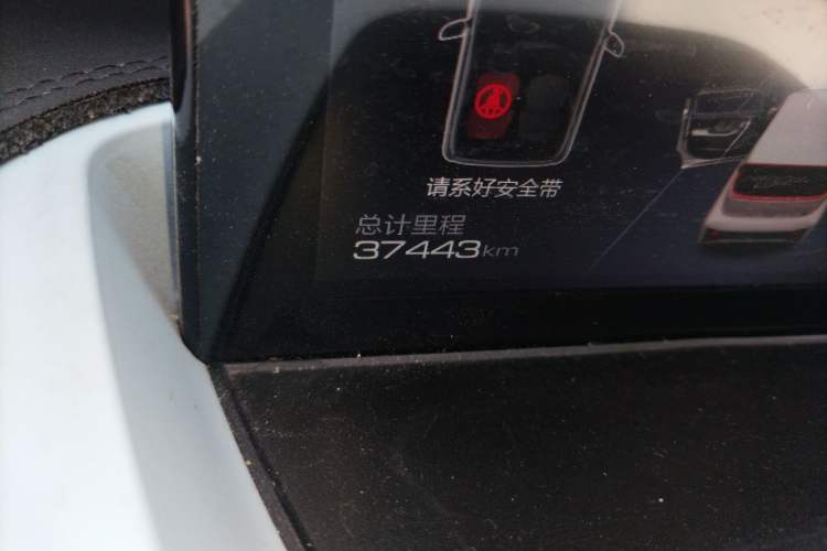 Used Wuling NAMMIEV 2022 Enjoyment Model Odometer Close Up