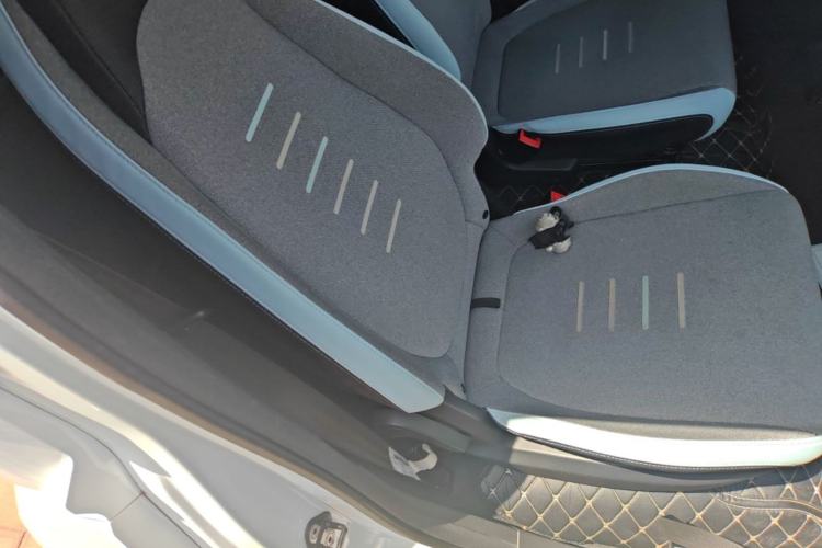 Used Wuling NAMMIEV 2022 Enjoyment Model Right Front Seat