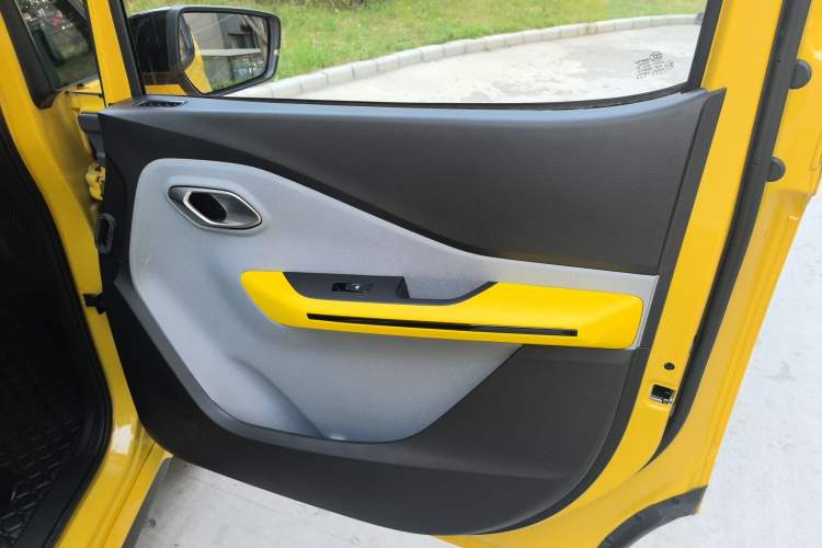 Used Wuling NAMMIEV 2022 Enjoyment Model Interior 4