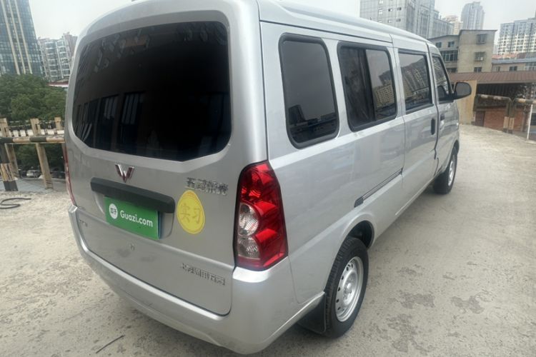 Used Wuling Rongguang 2021 1.5L Extended Basic Version L3C Exterior 5