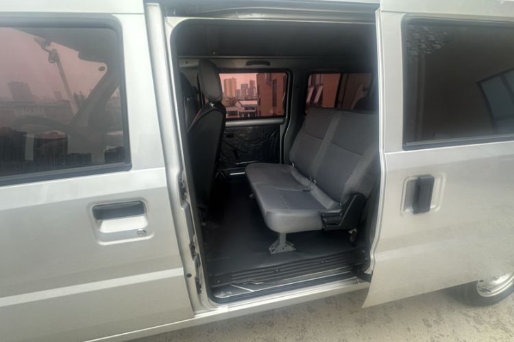 Used Wuling Rongguang 2021 1.5L Extended Basic Version L3C Interior 3