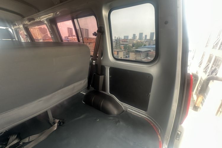 Used Wuling Rongguang 2021 1.5L Extended Basic Version L3C Interior 5