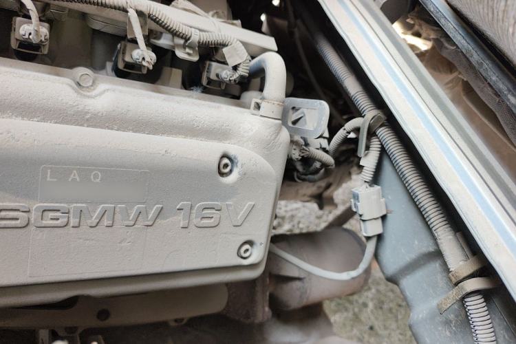 Used Wuling Rongguang  Engine Bay Left