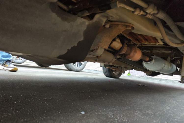 Used Wuling Rongguang 2011 1.2L Standard Version Chassis Front Left