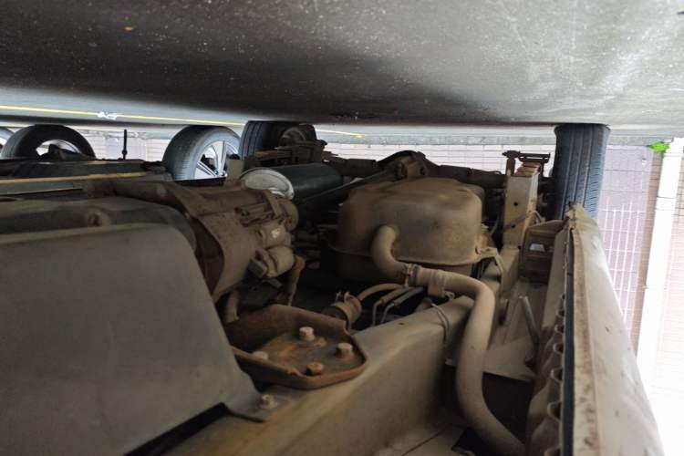 Used Wuling Rongguang 2011 1.2L Standard Version Chassis Front Right