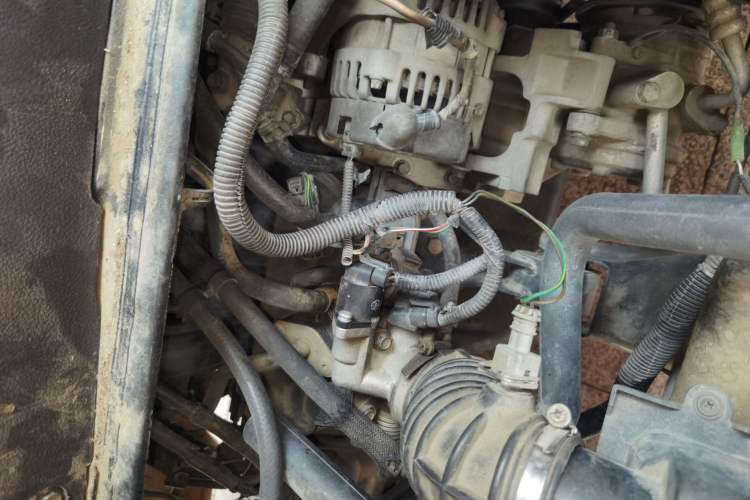 Used Wuling Rongguang  Engine Bay Left