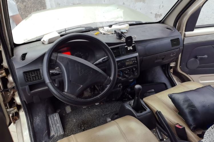 Used Wuling Rongguang 2011 1.2L Base Version Center Console