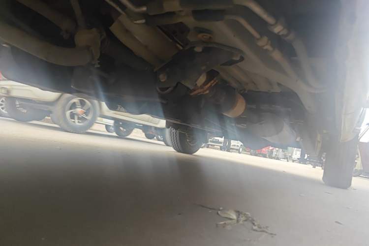 Used Wuling Rongguang 2011 1.2L Standard Version Chassis Front Left